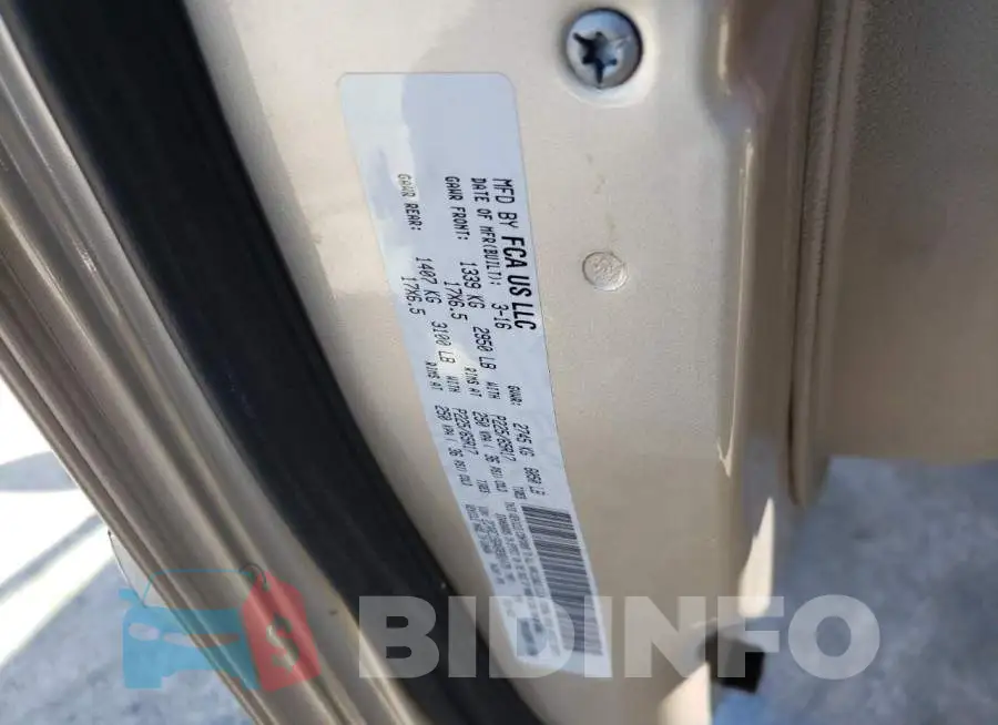 2C4RC1BG4GR301479 Photo# 12