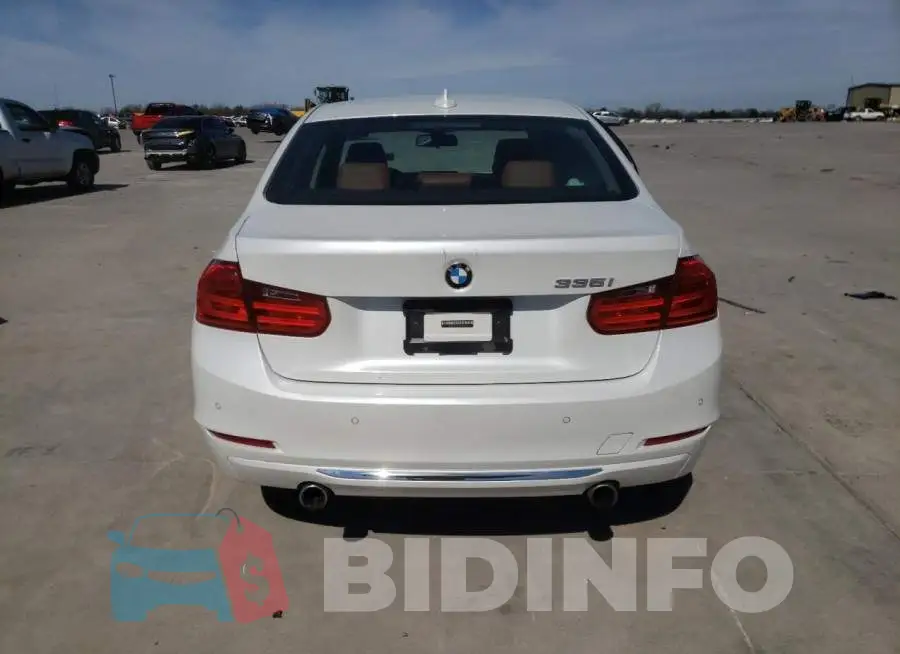 WBA3A9G50FNT09458 Photo# 6