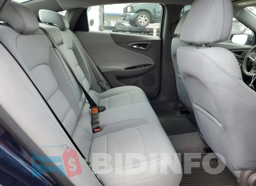 1G1ZB5ST3HF242773 Photo# 10
