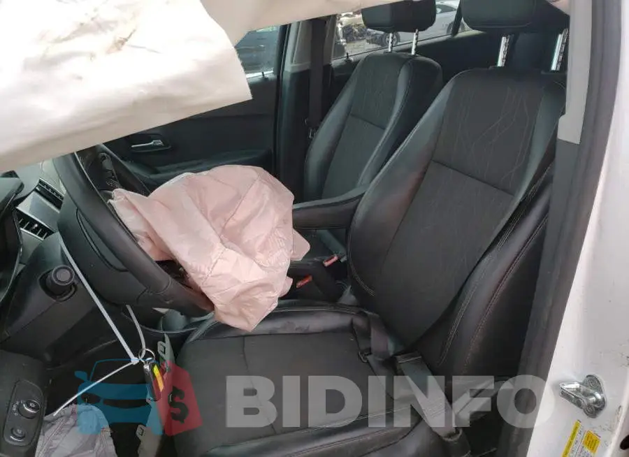 KL7CJPSB5MB337918 Photo# 7