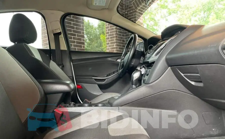 1FADP3F28EL248080 Photo# 5