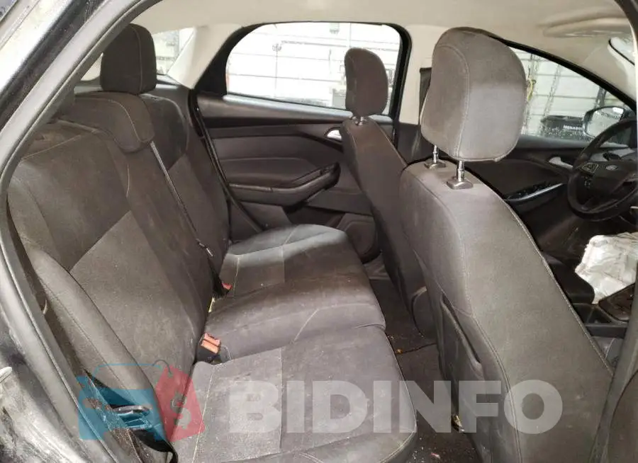 1FADP3K21GL370076 Photo# 10