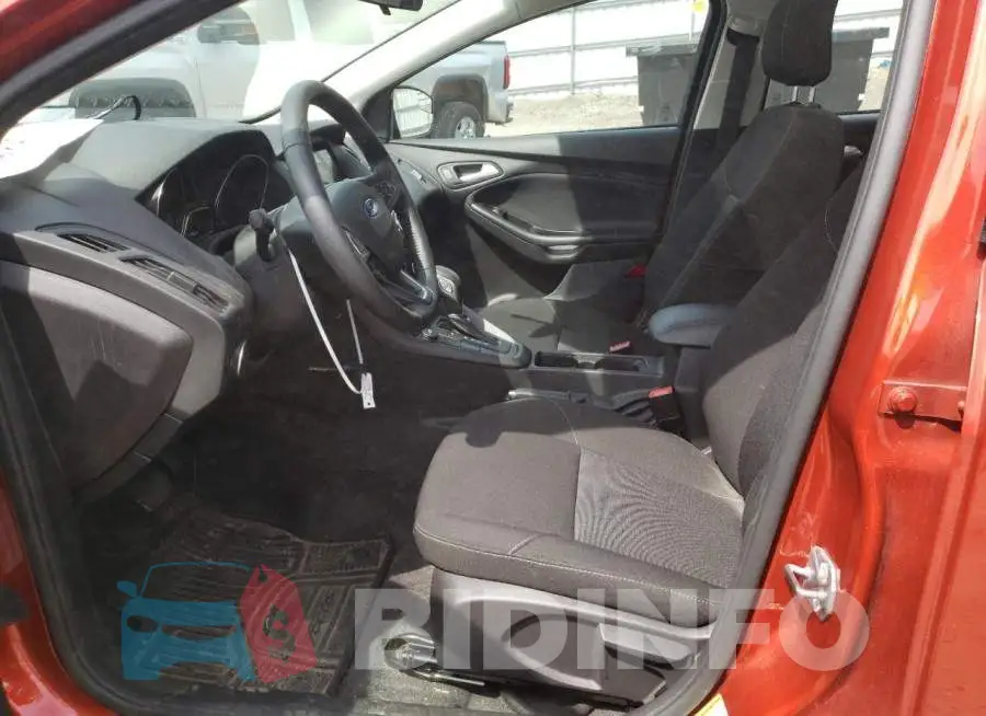 1FADP3M22JL309727 Photo# 7