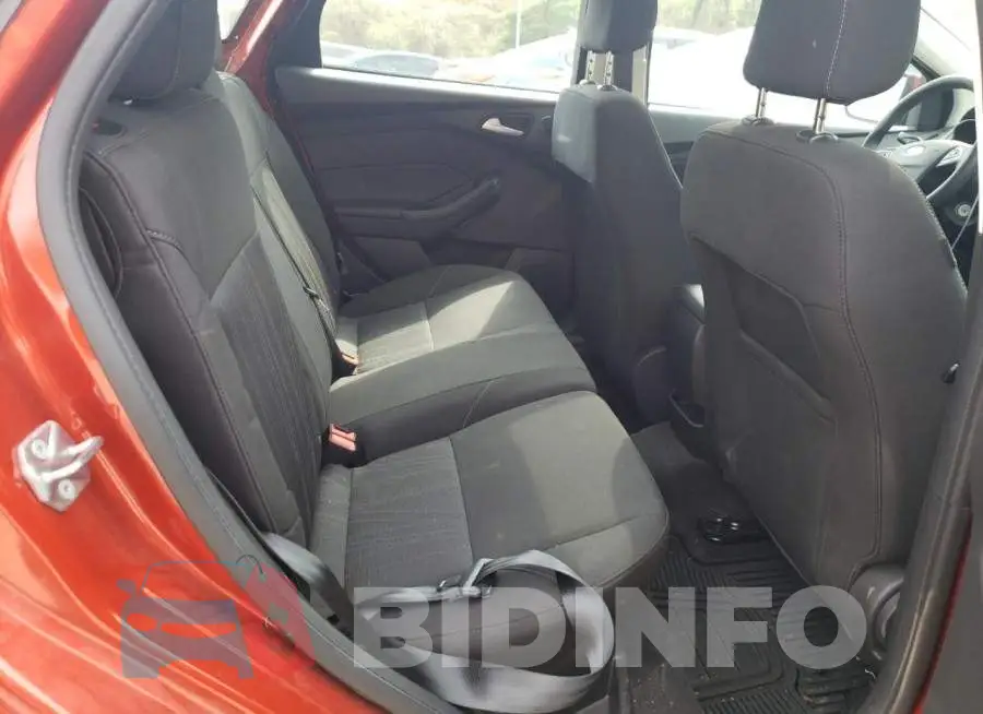 1FADP3M22JL309727 Photo# 10