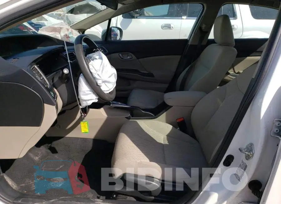 19XFB2F77FE275045 Photo# 7