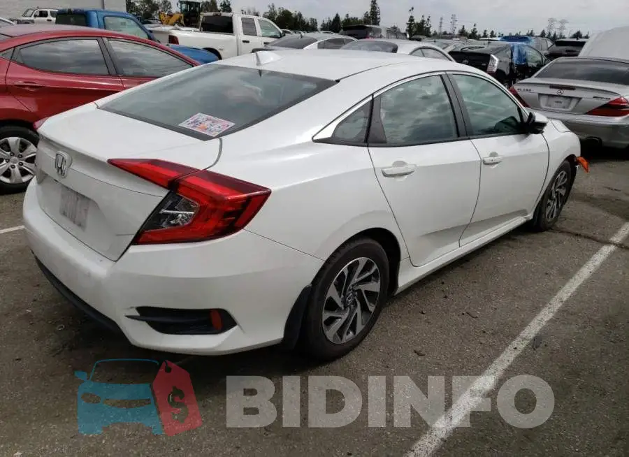 19XFC2F71JE208401 Photo# 3