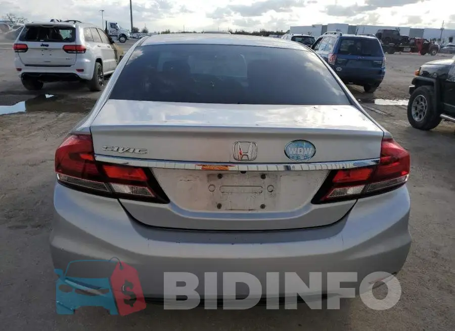 2HGFB2F53FH515017 Photo# 6