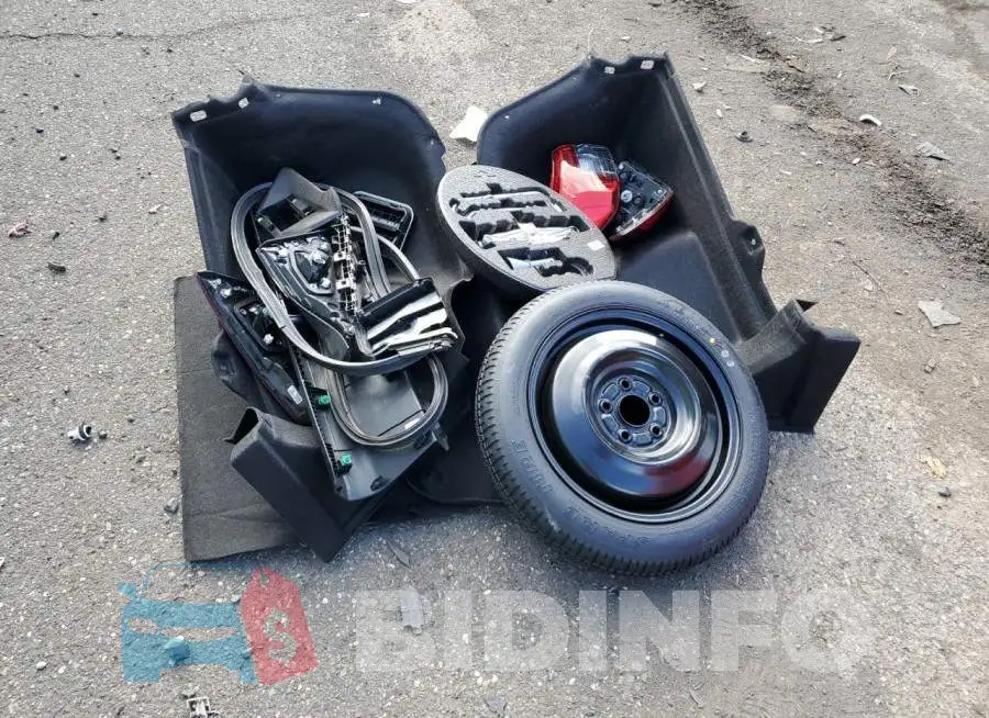 2HGFE1F74NH304572 Photo# 12