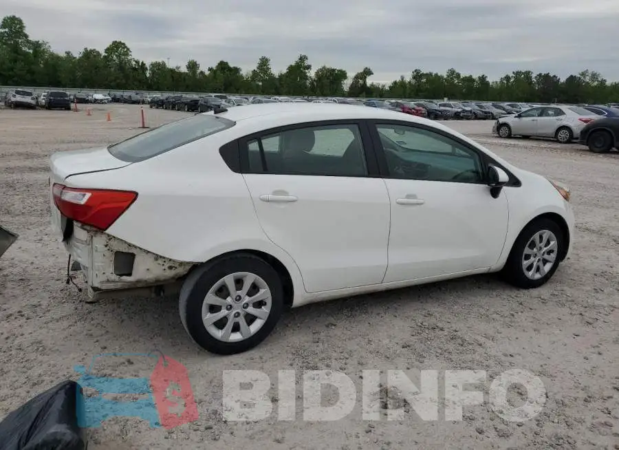 KNADM4A32G6577364 Photo# 3