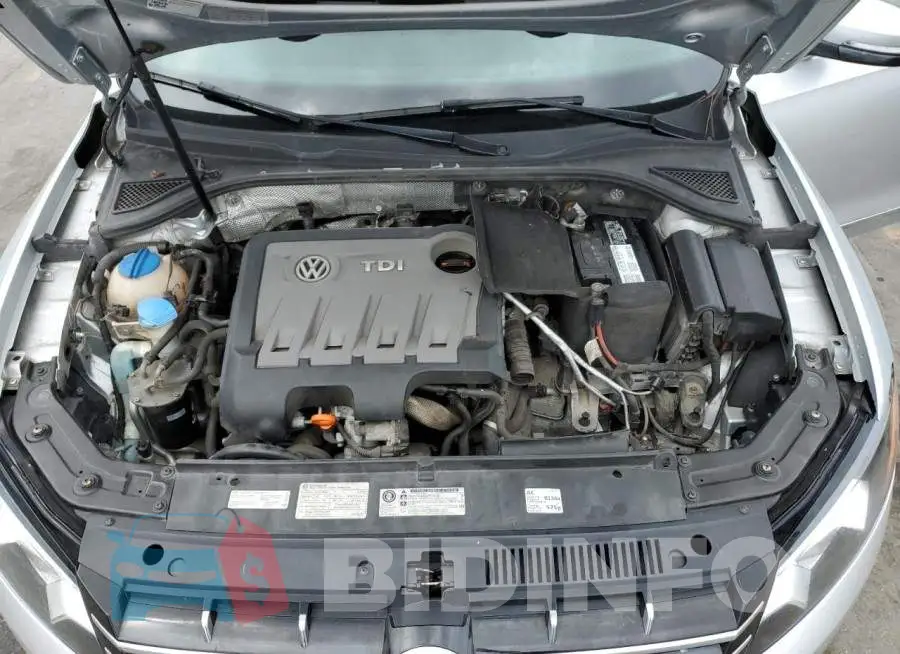 1VWCN7A32EC015165 Photo# 11