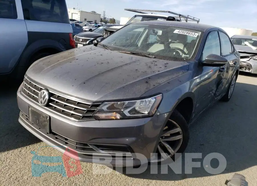 1VWLA7A38KC009779 Photo# 1