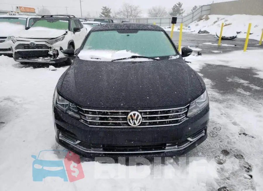 1VWLA7A3XKC009816 Photo# 5