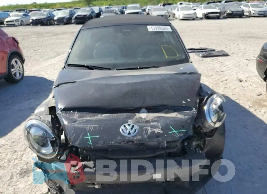 3VW5DAAT3KM507318 Photo# 5