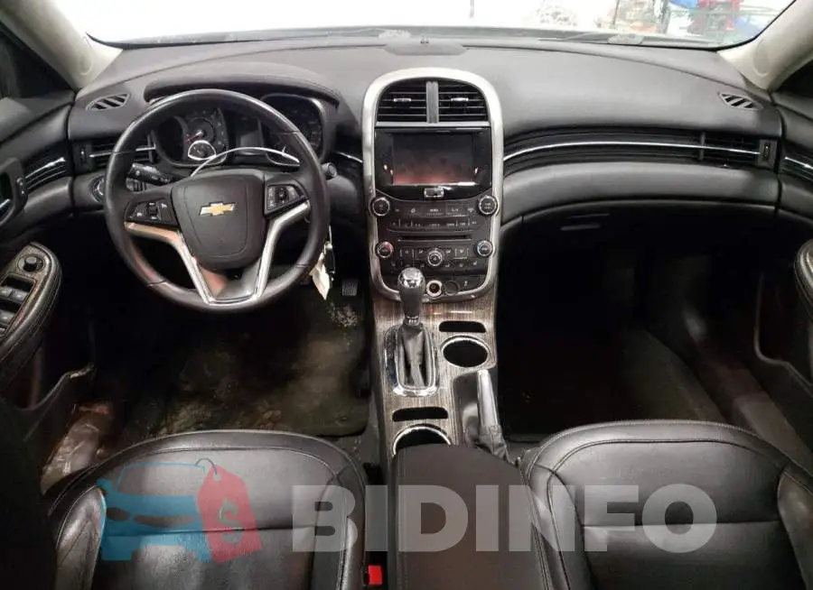 1G11D5SL4FF176044 Photo# 8