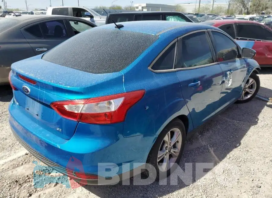 1FADP3F22EL276747 Photo# 3