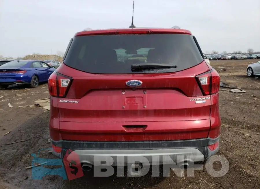 1FMCU9J97KUB22509 Photo# 6