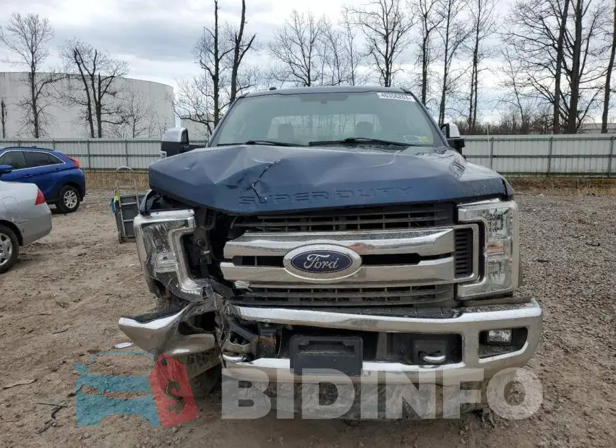 1FT7W2B60JEB16894 Photo# 5