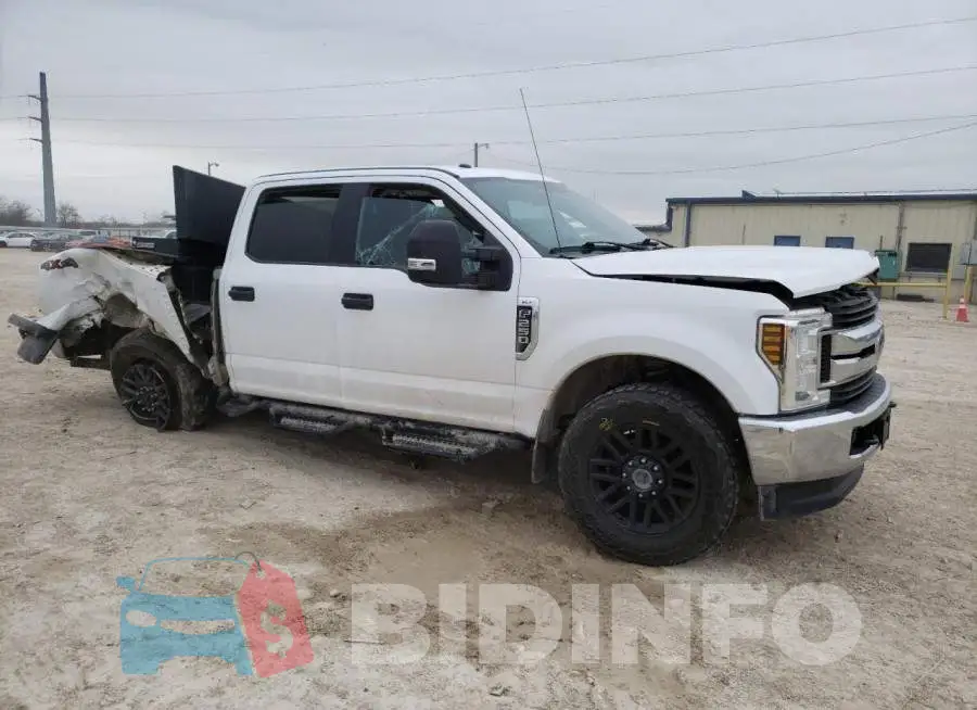 1FT7W2B65JEB22139 Photo# 4
