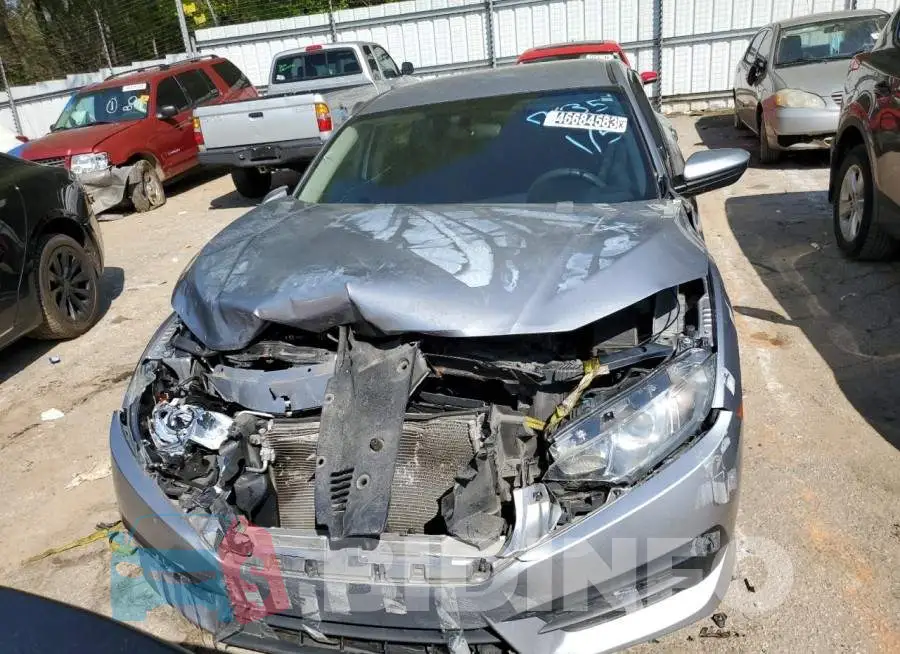 19XFC2F53HE057635 Photo# 5
