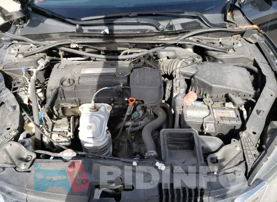 1HGCR2F57FA185945 Photo# 11