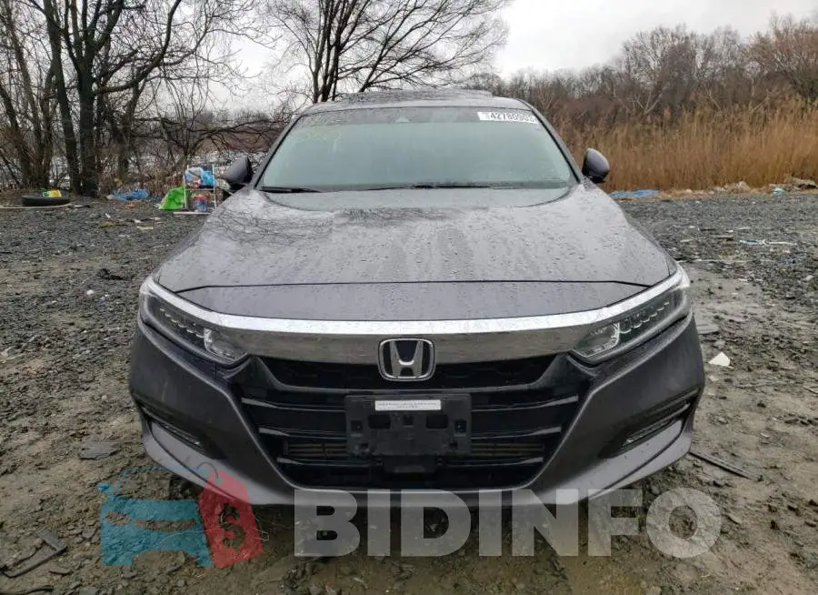 1HGCV1F53JA192549 Photo# 5