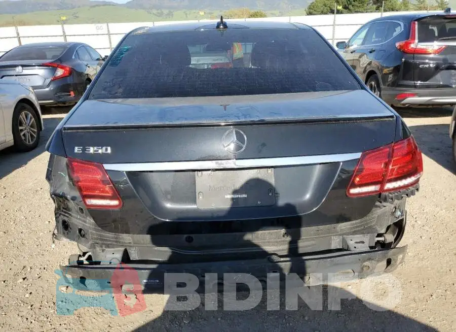 WDDHF5KB1GB268119 Photo# 6