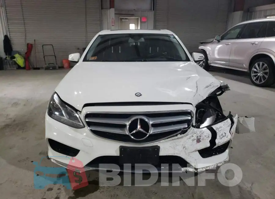 WDDHF8JBXEA891017 Photo# 5