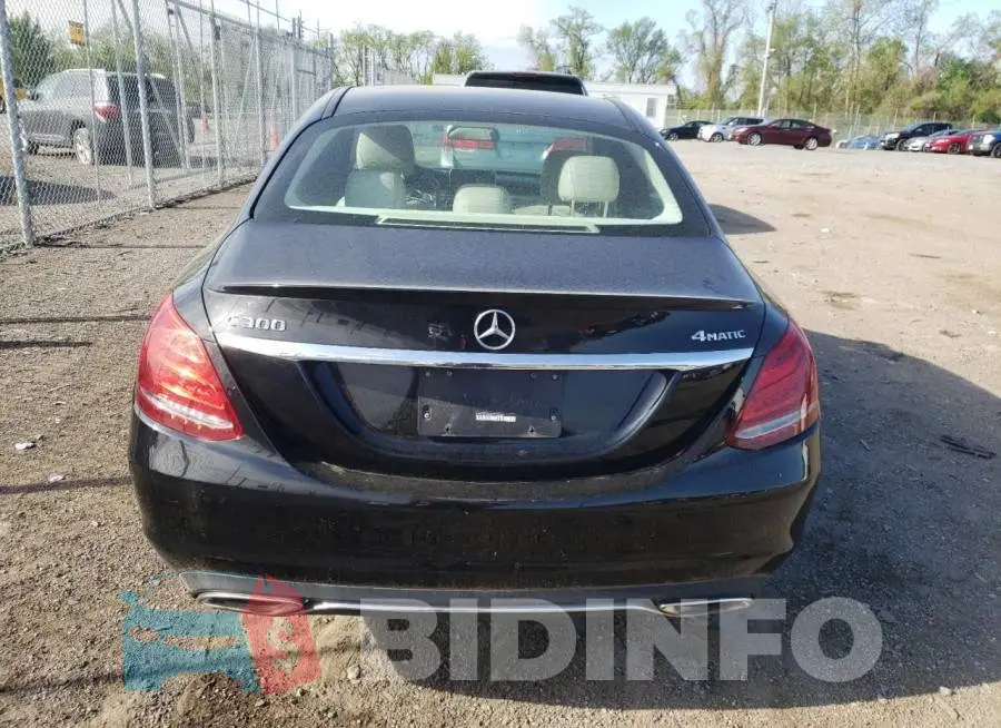 WDDWF4KB8GR133003 Photo# 6