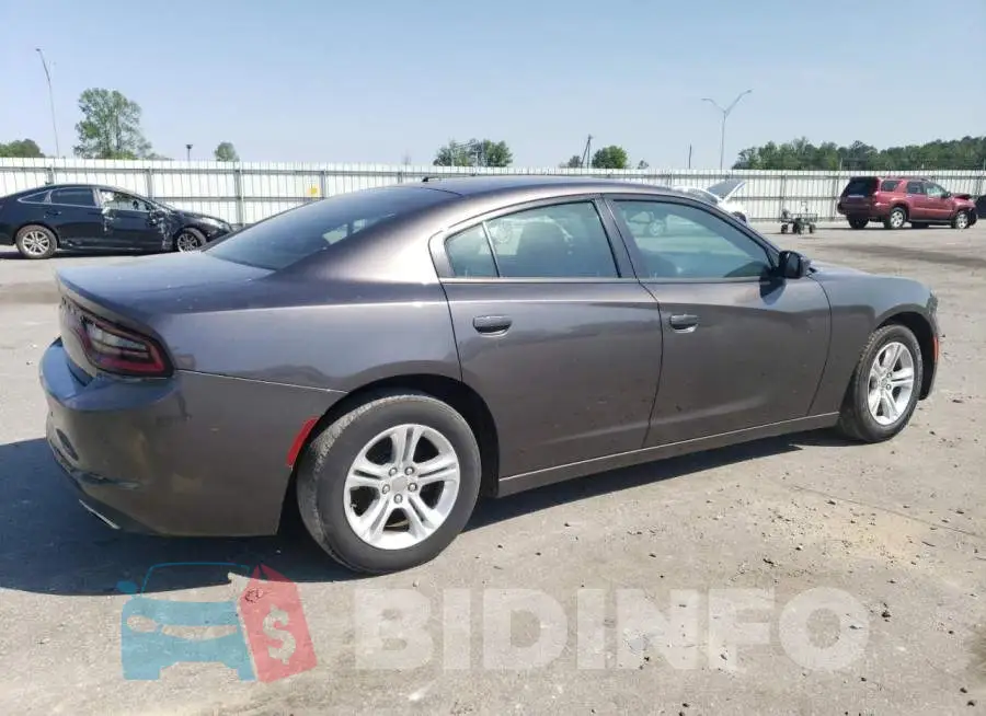 2C3CDXBG4FH813032 Photo# 3