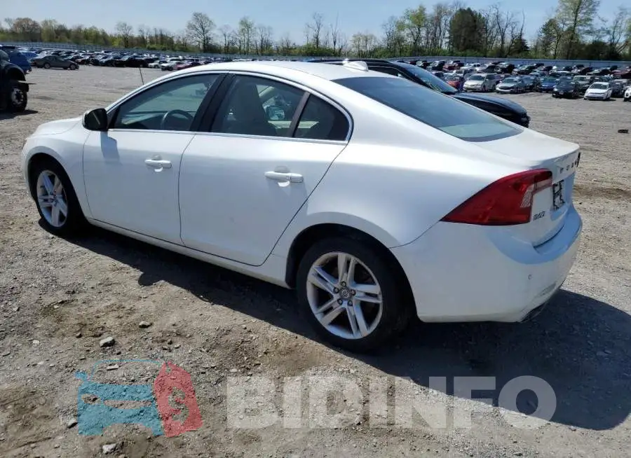 YV1612FH3E1288771 Photo# 2