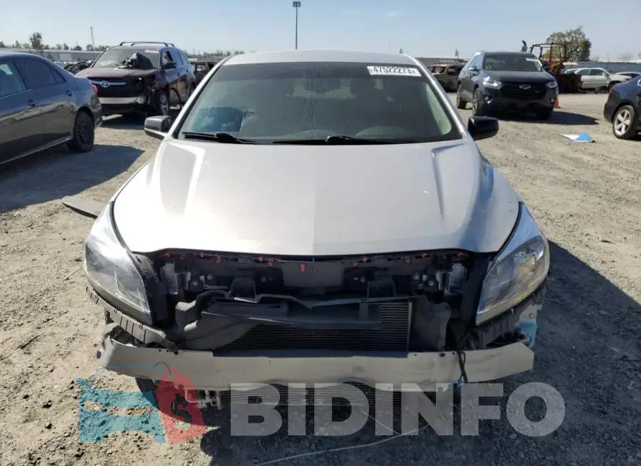 1G11B5SL9EF181549 Photo# 5