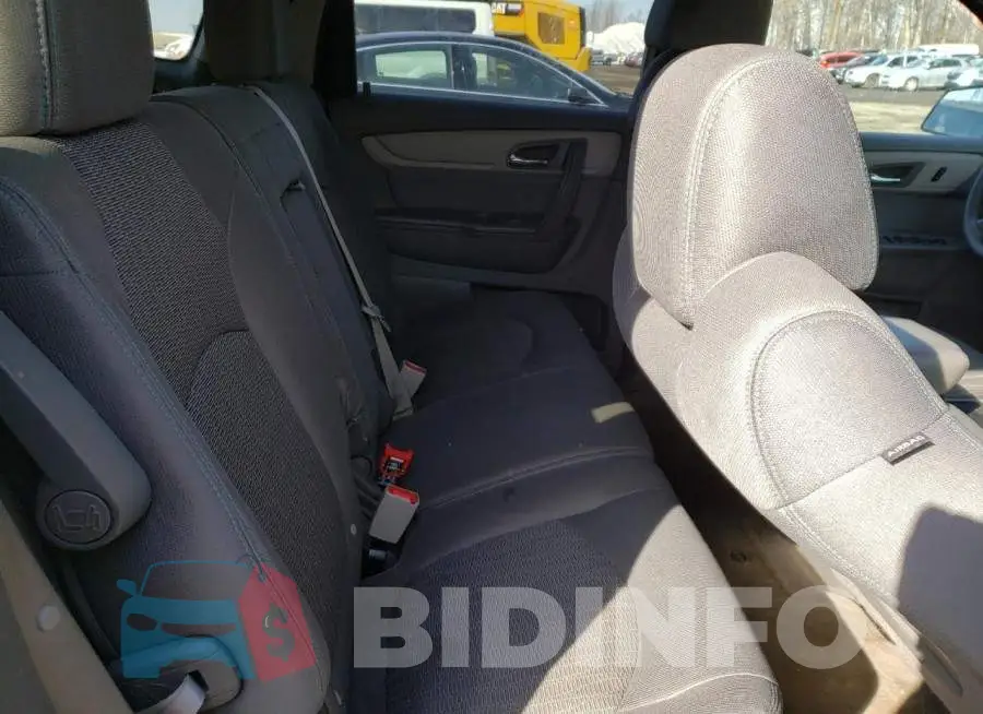 1GNKVFKD2HJ168166 Photo# 11