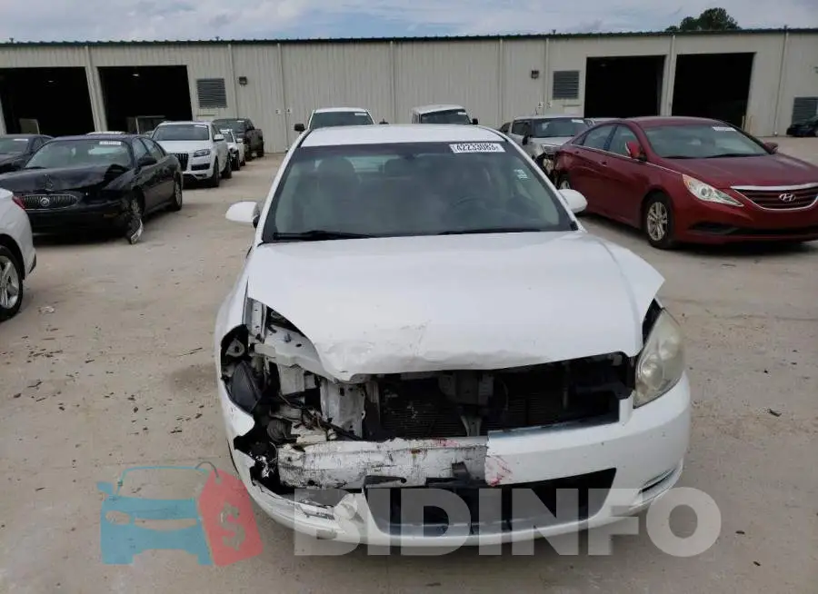 2G1WB5E35E1148833 Photo# 5