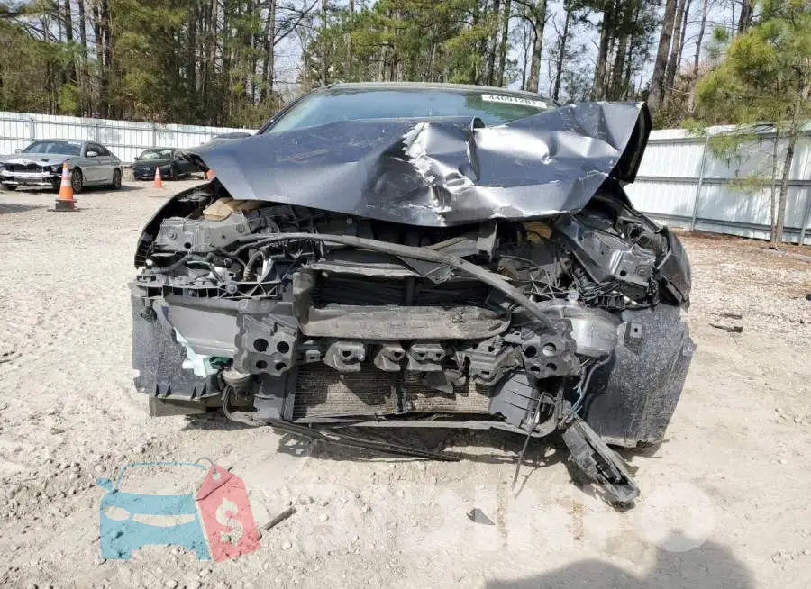 1FADP3E25JL325421 Photo# 5