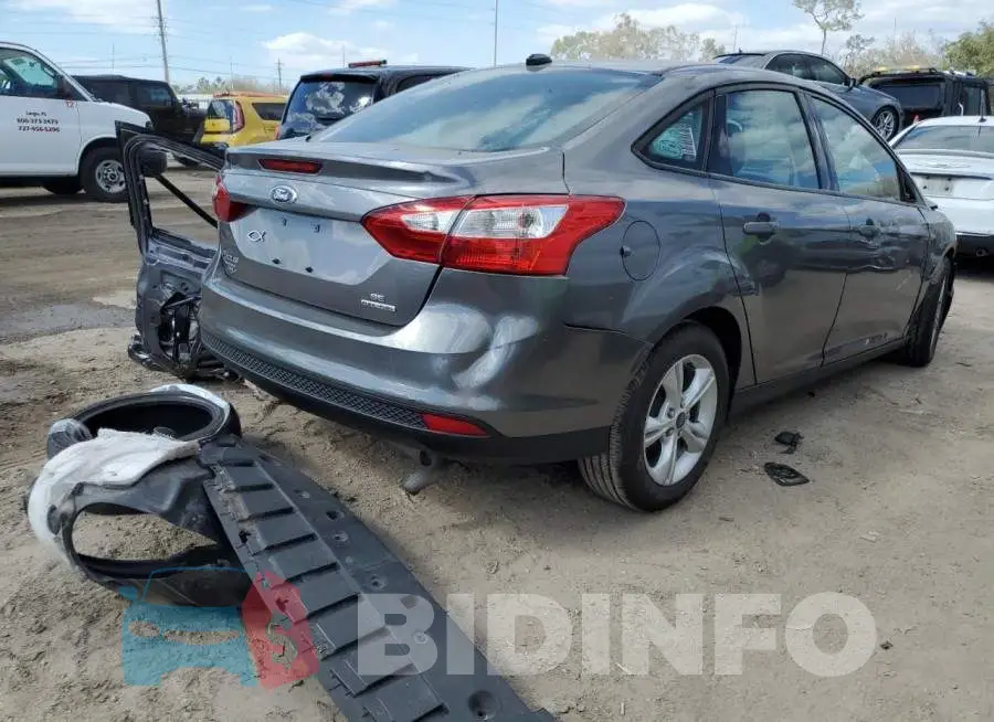 1FADP3F25EL410523 Photo# 3