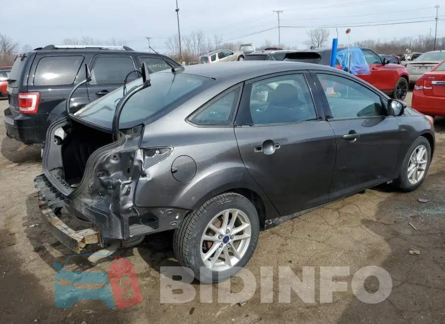 1FADP3F27GL301144 Photo# 3