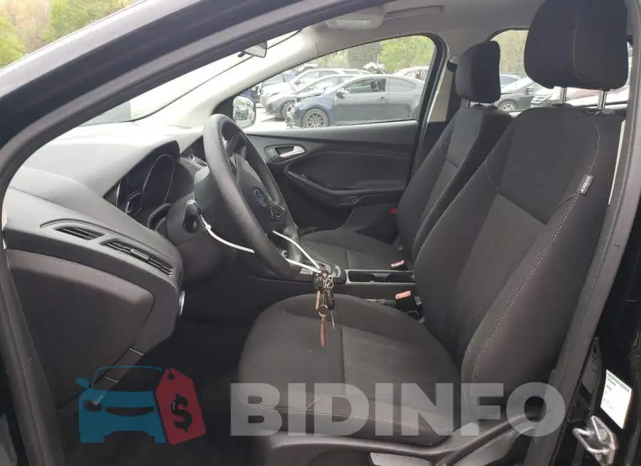1FADP3F2XJL295220 Photo# 7