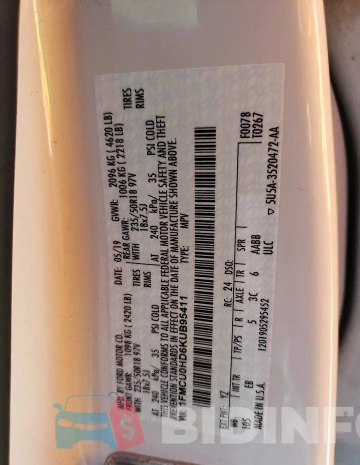 1FMCU0HD6KUB95411 Photo# 14