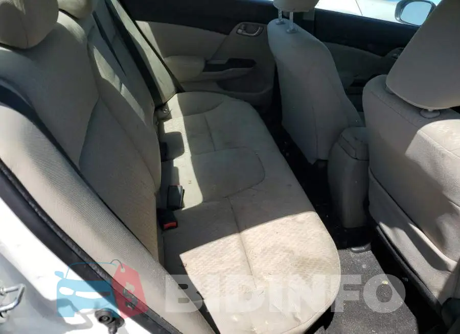 19XFB2F73FE077899 Photo# 10