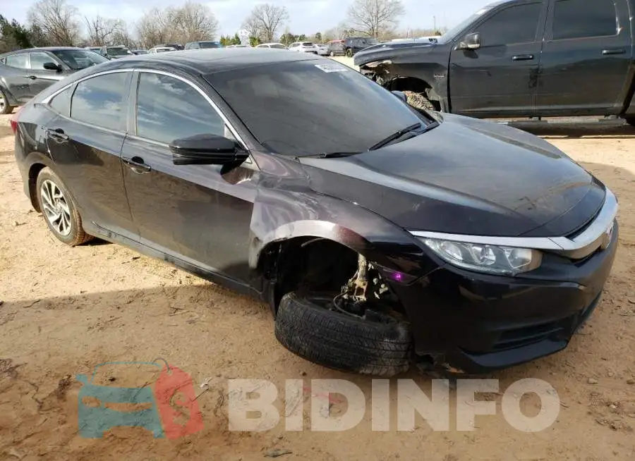 19XFC2F76HE013937 Photo# 4