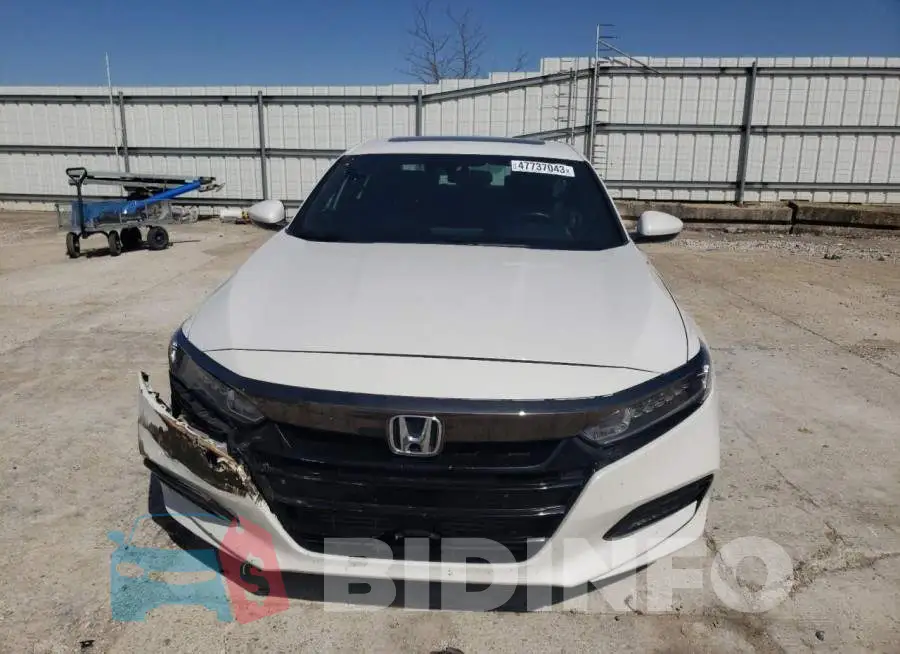 1HGCV2F33JA026343 Photo# 5