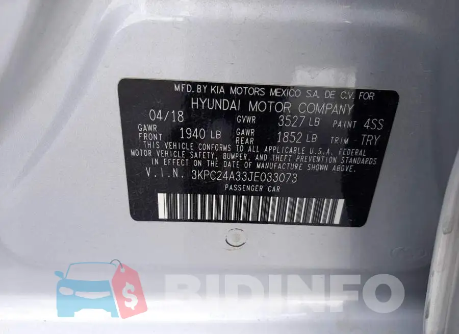 3KPC24A33JE033073 Photo# 12