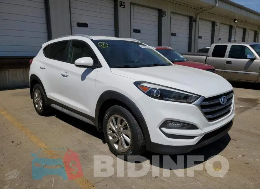KM8J3CA40HU463576 Photo# 4