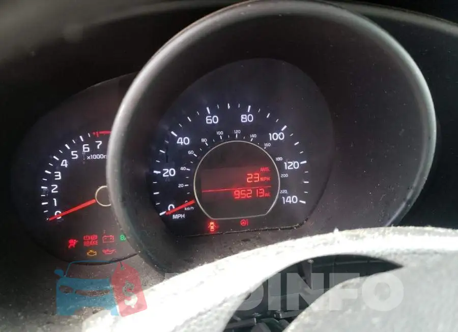 KNDJN2A23K7675028 Photo# 9