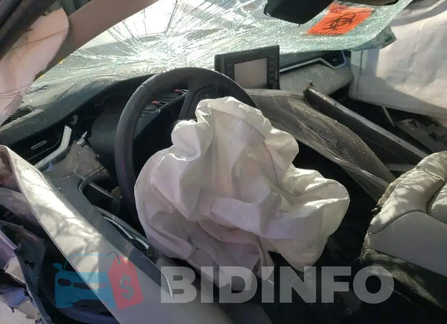2T3C1RFV0NC173233 Photo# 8
