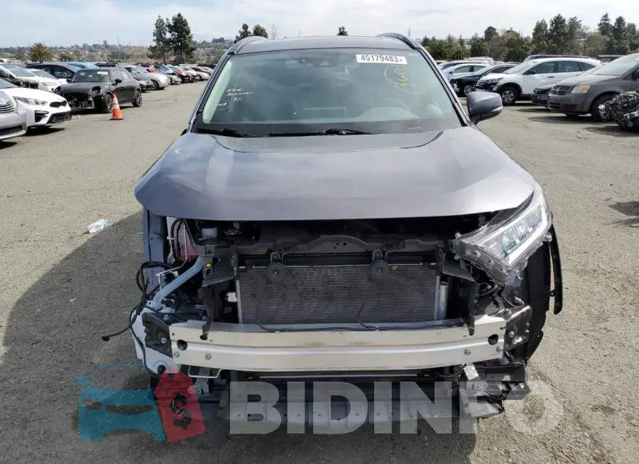 2T3W1RFV8MC169667 Photo# 5