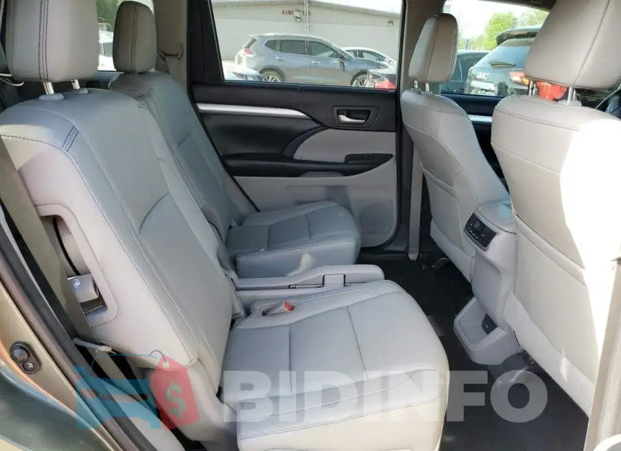 5TDKZRFH5HS213213 Photo# 11