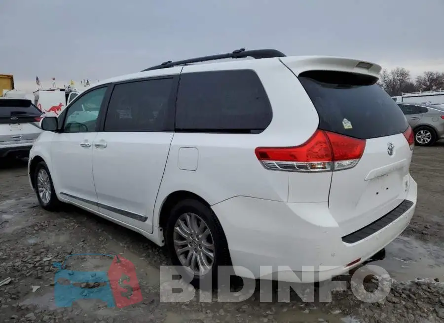 5TDYK3DCXES466798 Photo# 2