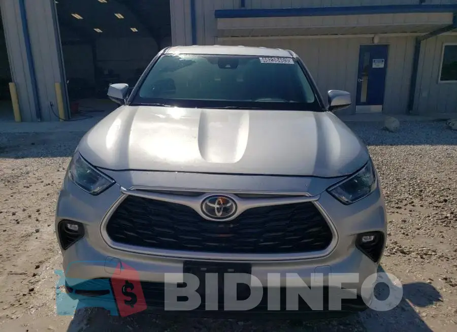 5TDZZRAH8NS102883 Photo# 5