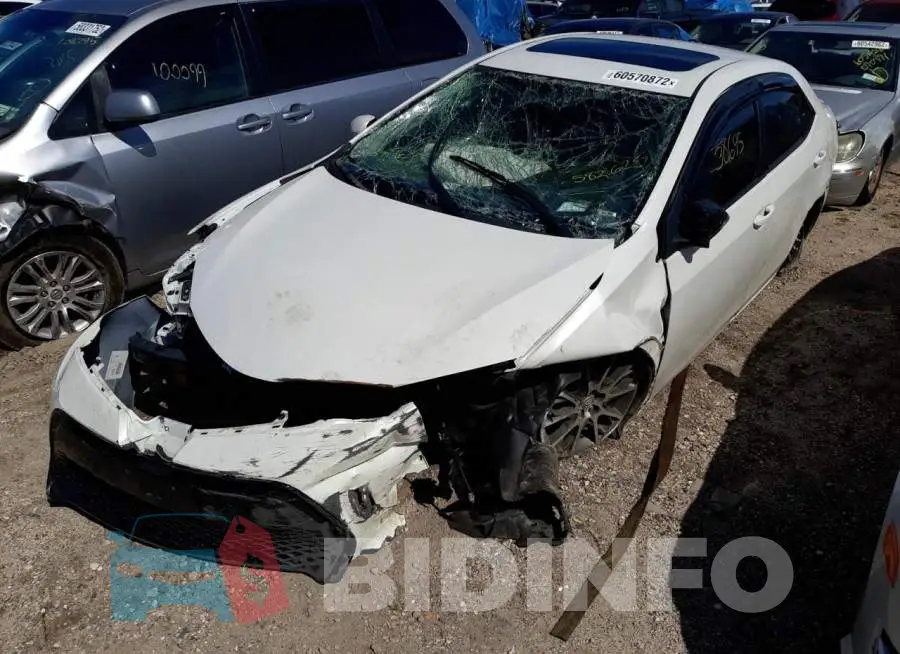 5YFBURHE6HP582625 Photo# 2